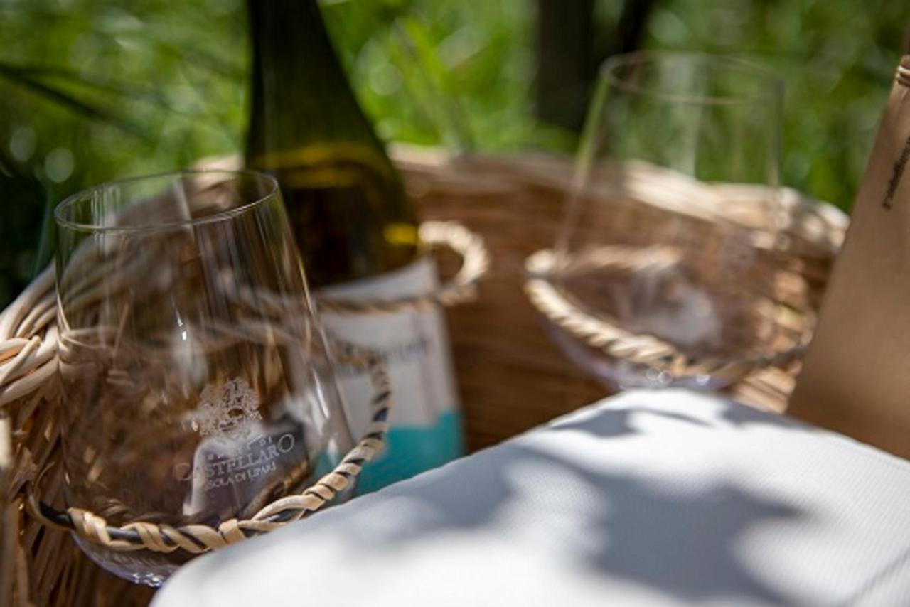 Tenuta Di Castellaro Winery & Resort 利帕里 外观 照片
