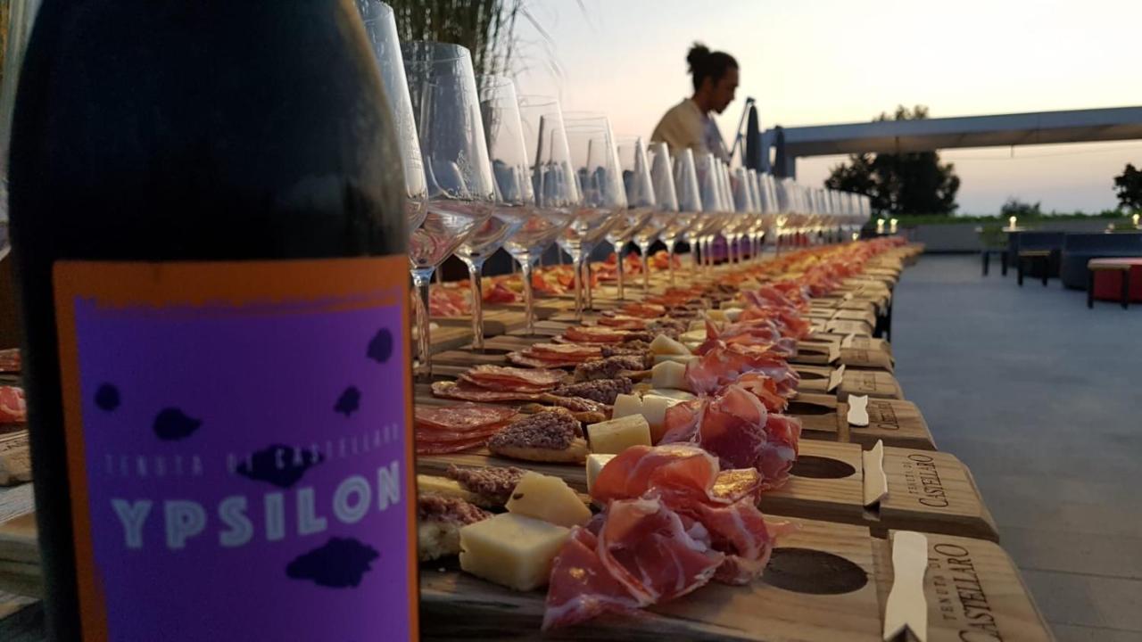 Tenuta Di Castellaro Winery & Resort 利帕里 外观 照片